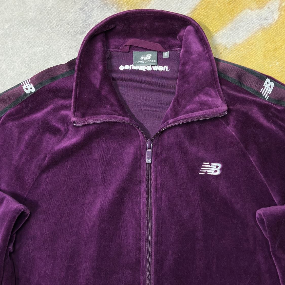 뉴발란스 벨벳 트랙탑 퍼플 m 상품이미지2