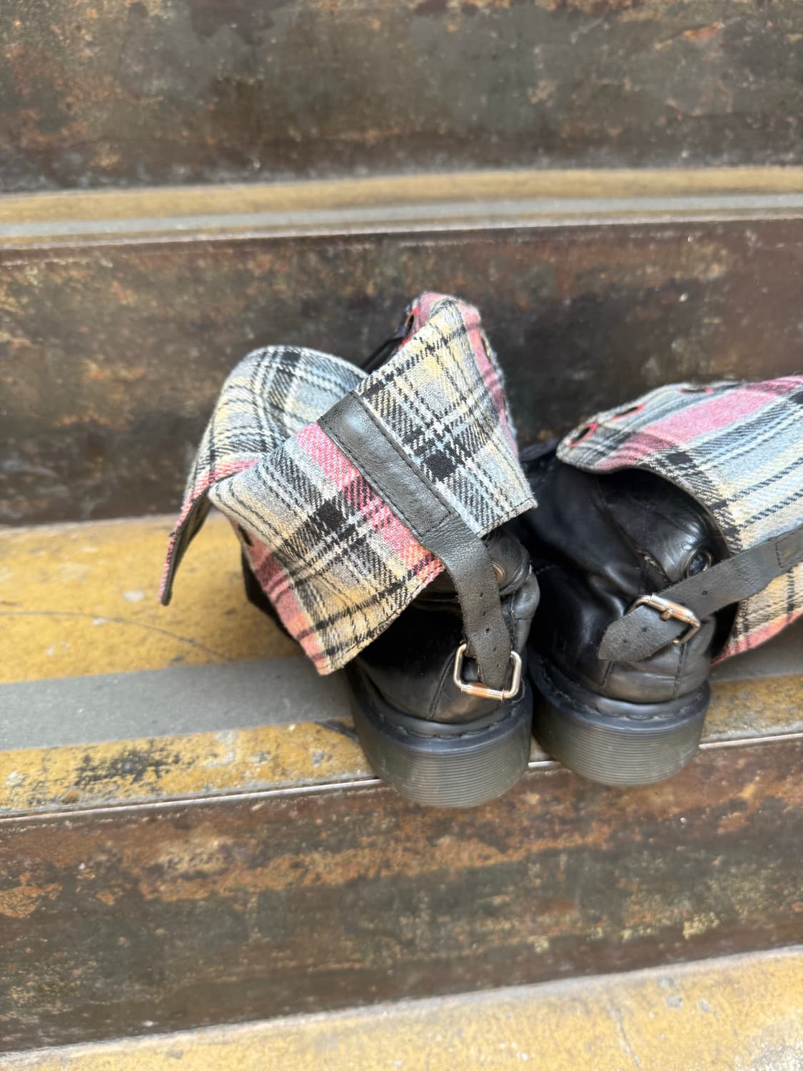 닥터마틴 1914 폴드다운 트라이엄프 부츠 상품이미지4