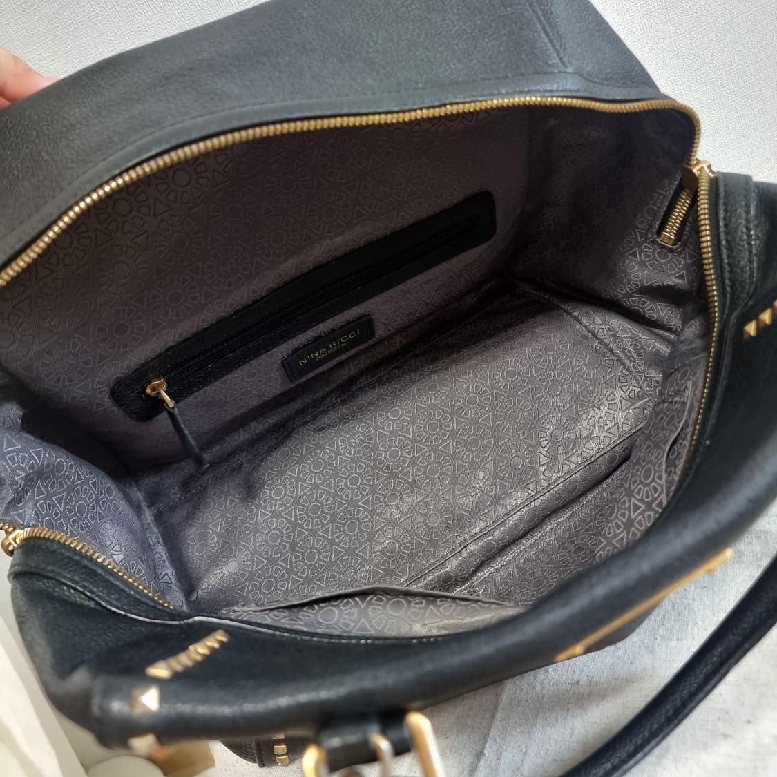 니나리치 컬렉션 천연가죽 스터드 토트백 숄더백 핸드백 가방 /구매가86만 상품이미지8