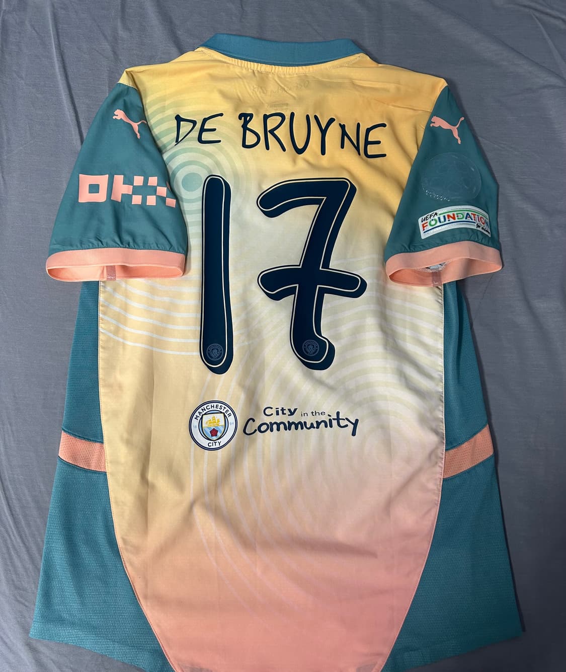 24/25 맨시티 오아시스 어센틱 유니폼 상품이미지6