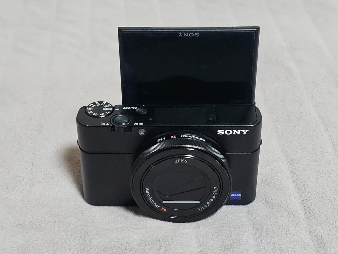 소니 RX100m4 디지털 카메라 상품이미지1