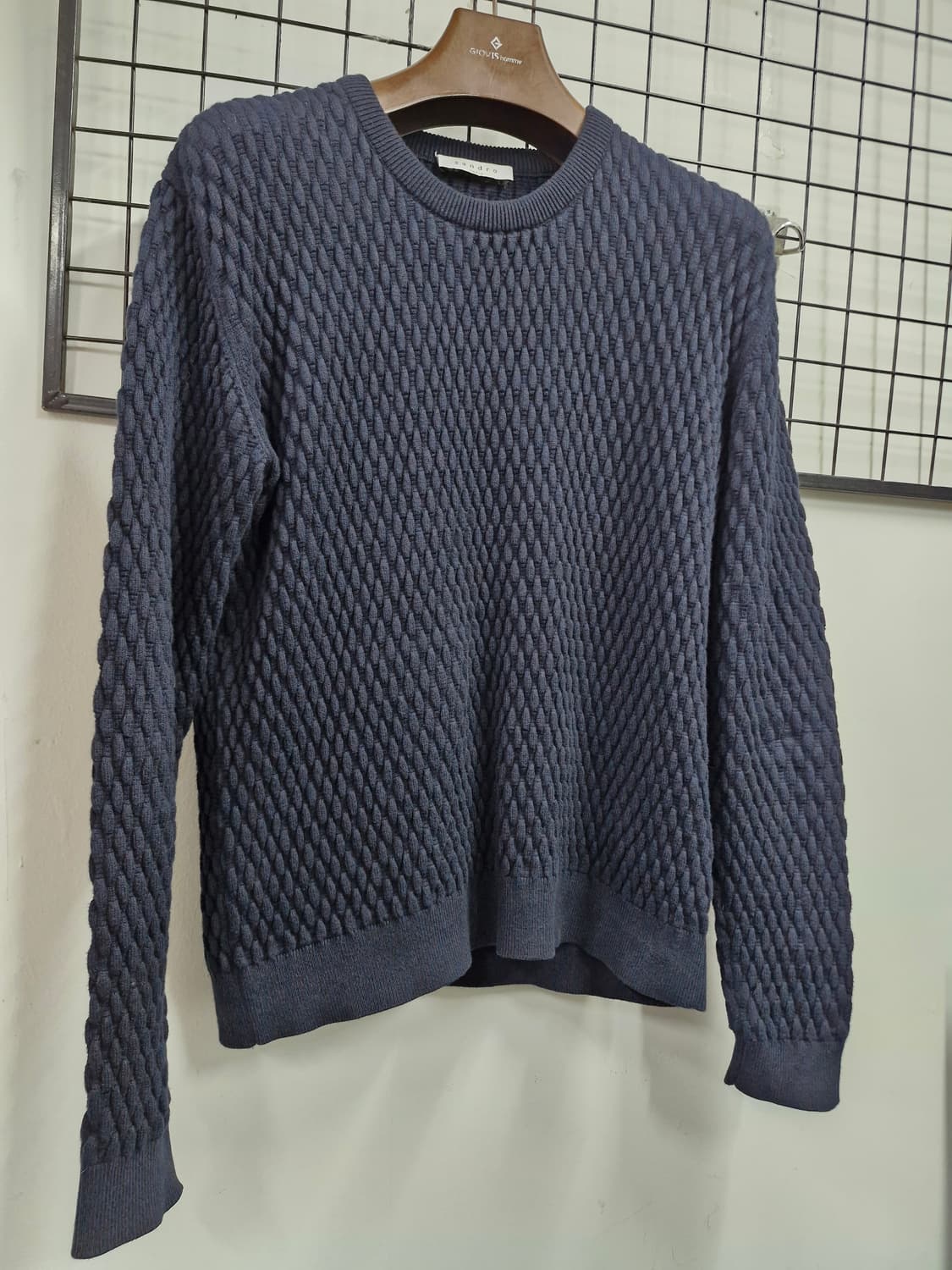 90-95M 산드로 네이비 니트 스웨터. 상품이미지2