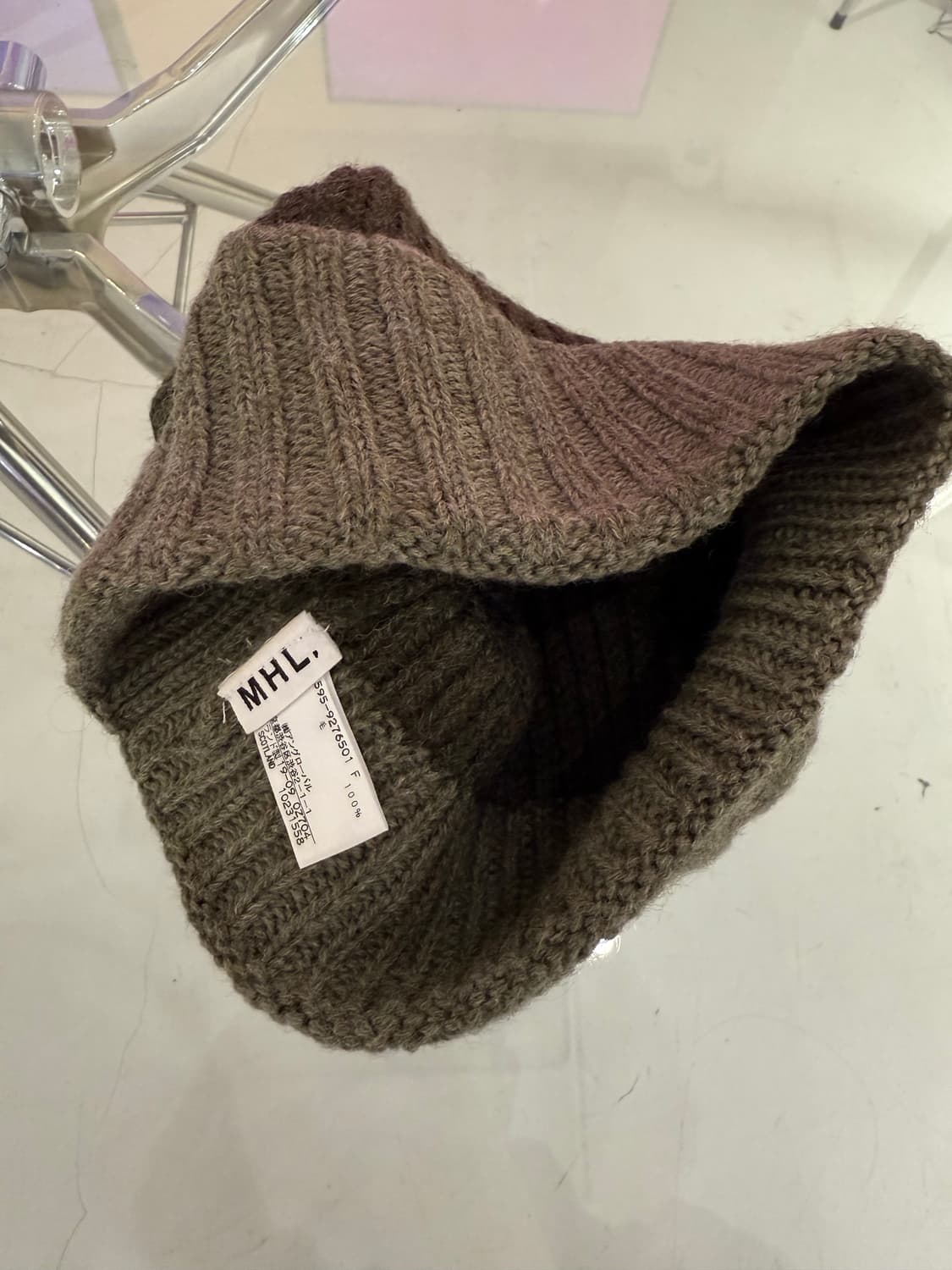 마가렛 호웰 비니 상품이미지1