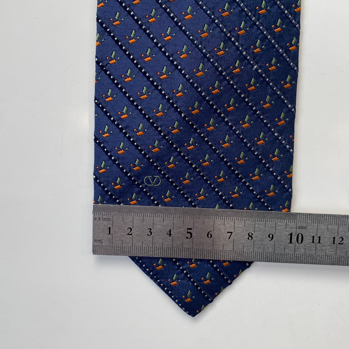 발렌티노(Valentino Garavani) 심플로고 정품 명품넥타이 상품이미지8