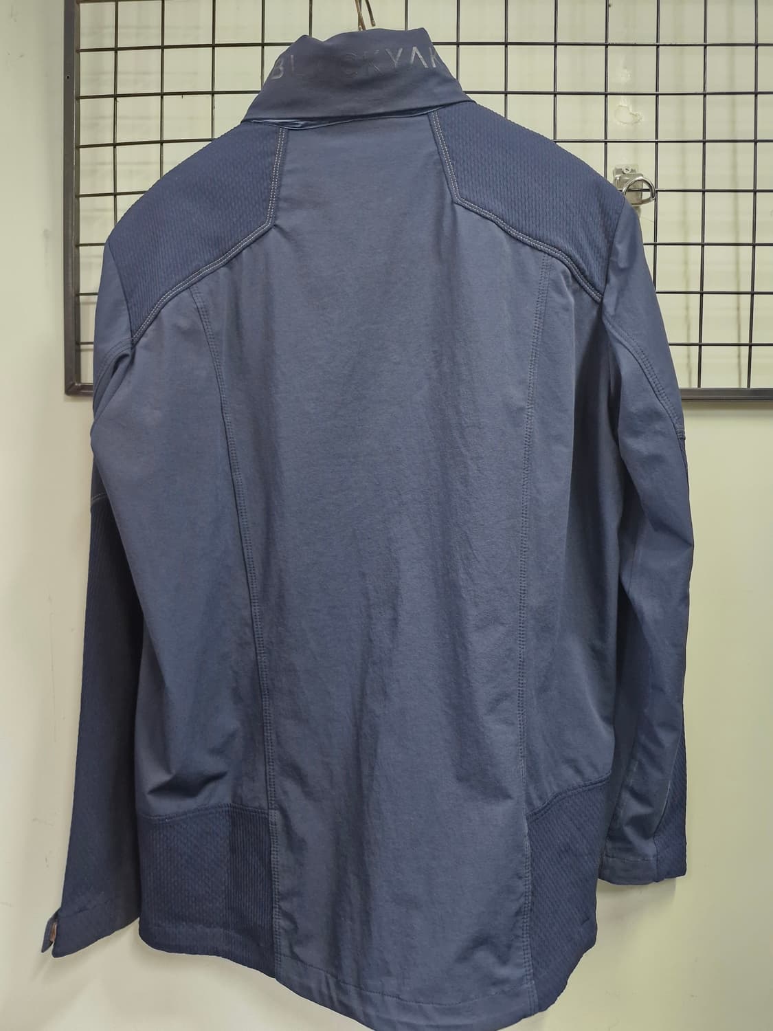 110XXL 블랙야크 M블랙썬 기능성 자켓. 상품이미지6