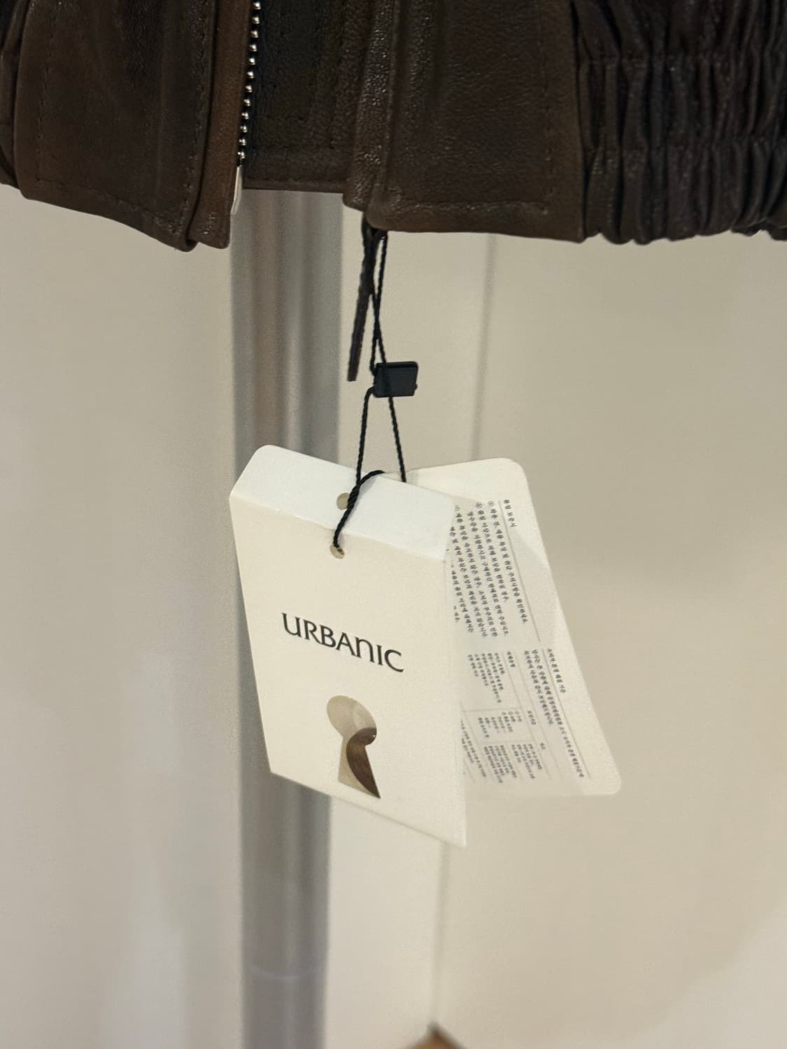 얼바닉 30 A-2 레더 자켓 상품이미지6