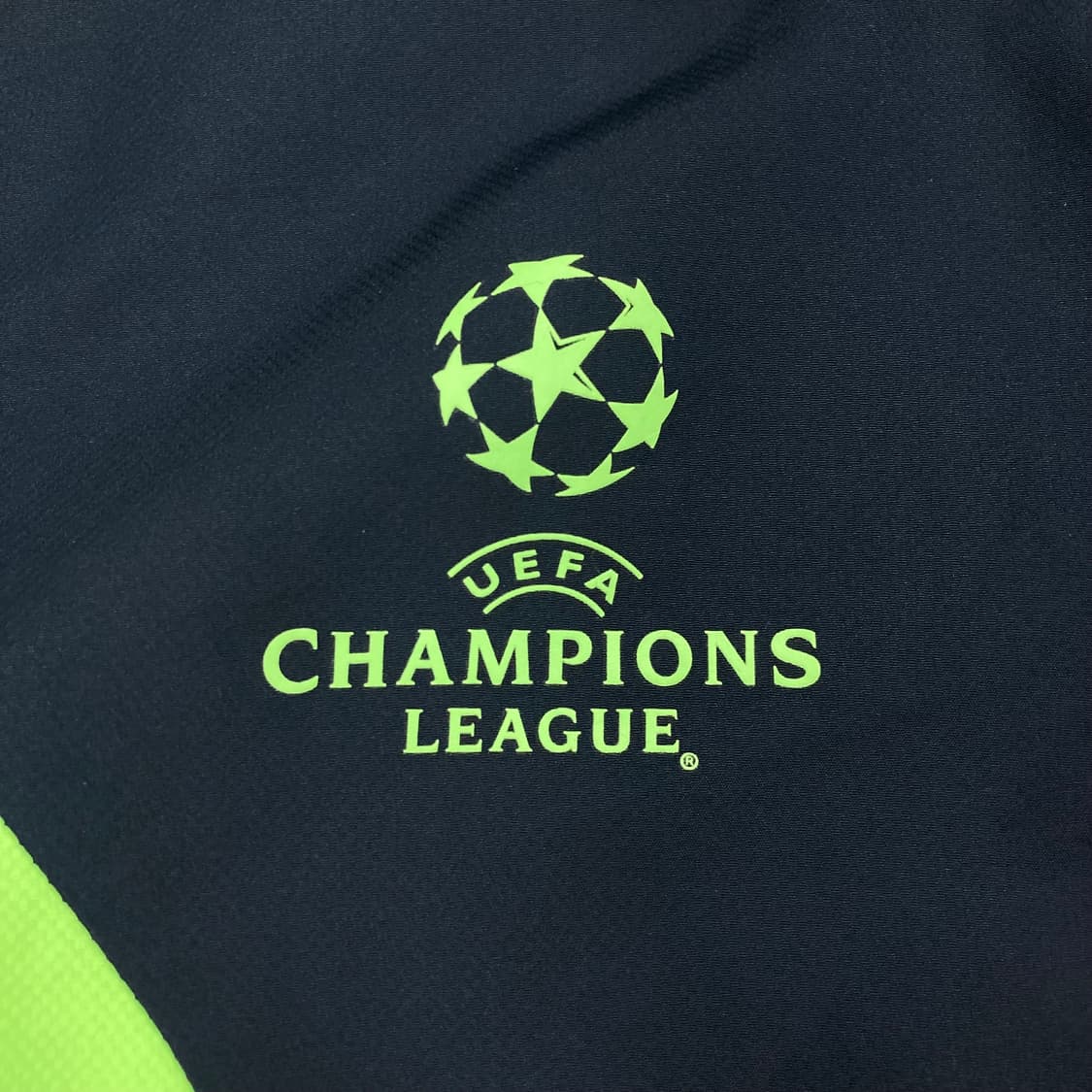 아디다스 첼시 챔피언스 리그 바람막이 점퍼 상품이미지4