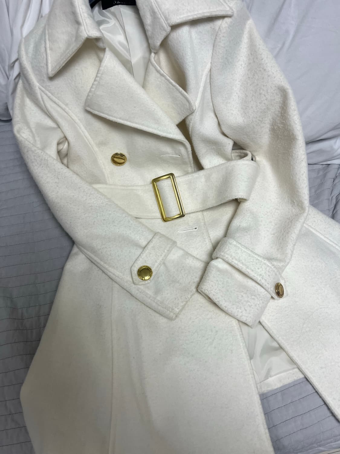 세실맥비 달천깔 히메갸루 화이트 코트 상품이미지1