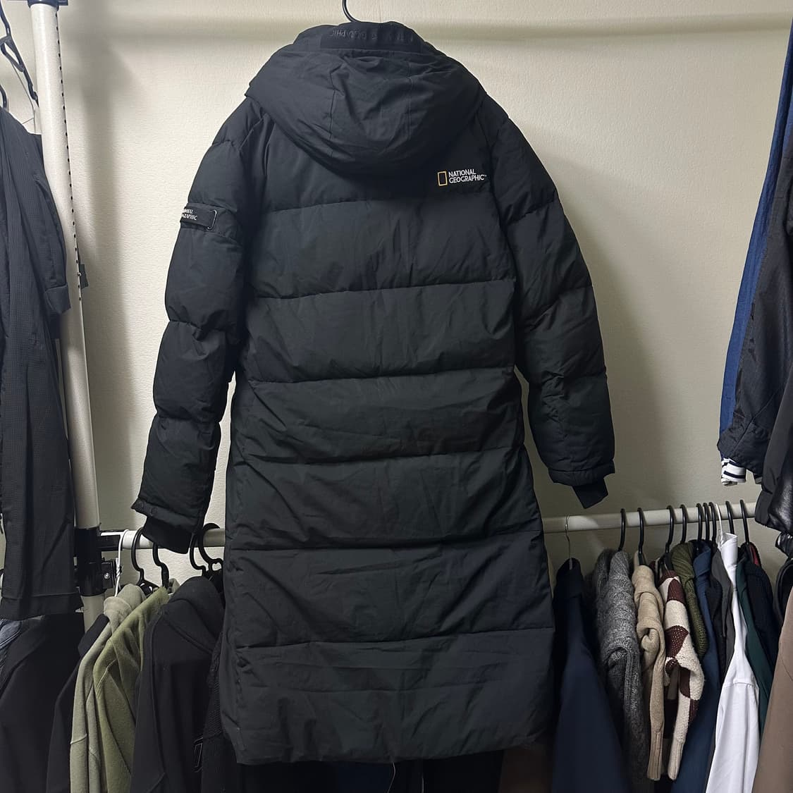 내셔널지오그래픽 블랙 롱패딩 상품이미지4