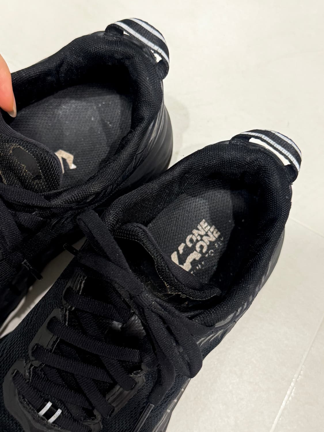 호카 오네오네 본디6 블랙 230 상품이미지4