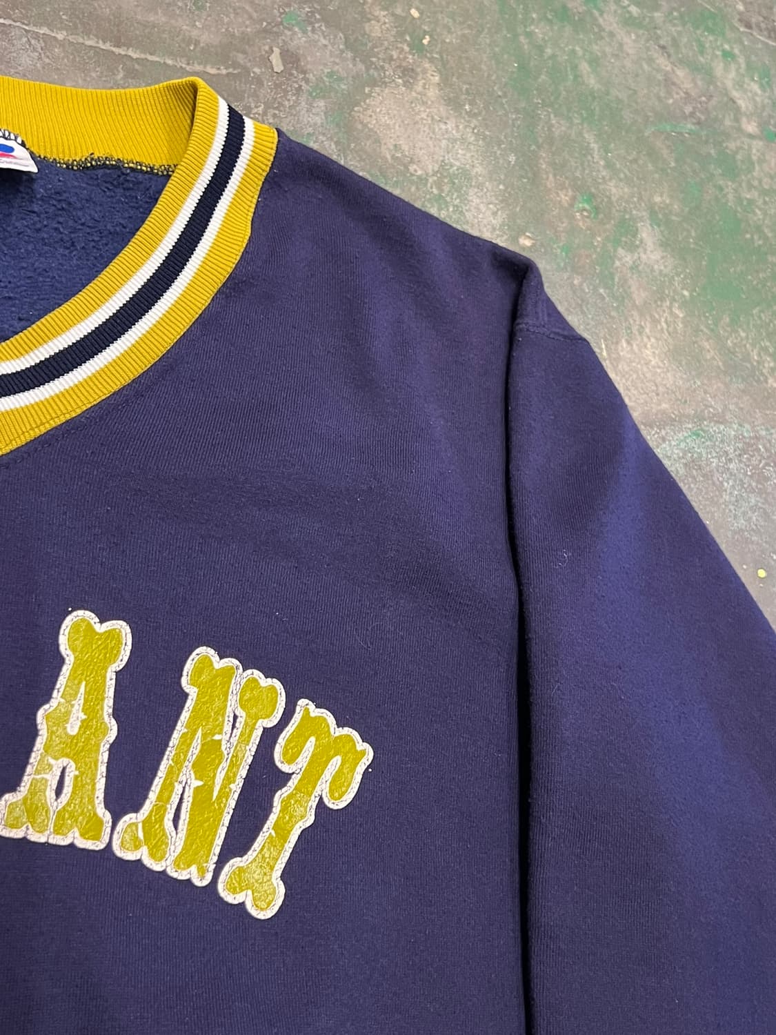 90's 러셀 애슬레틱 V넥 맨투맨 바시티 스웻 빈티지 스쿨웨어 상품이미지3