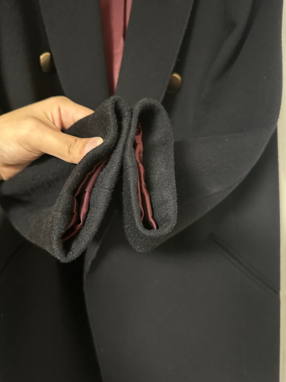 The Izzat 금장 더블 코트 판매 상품이미지4