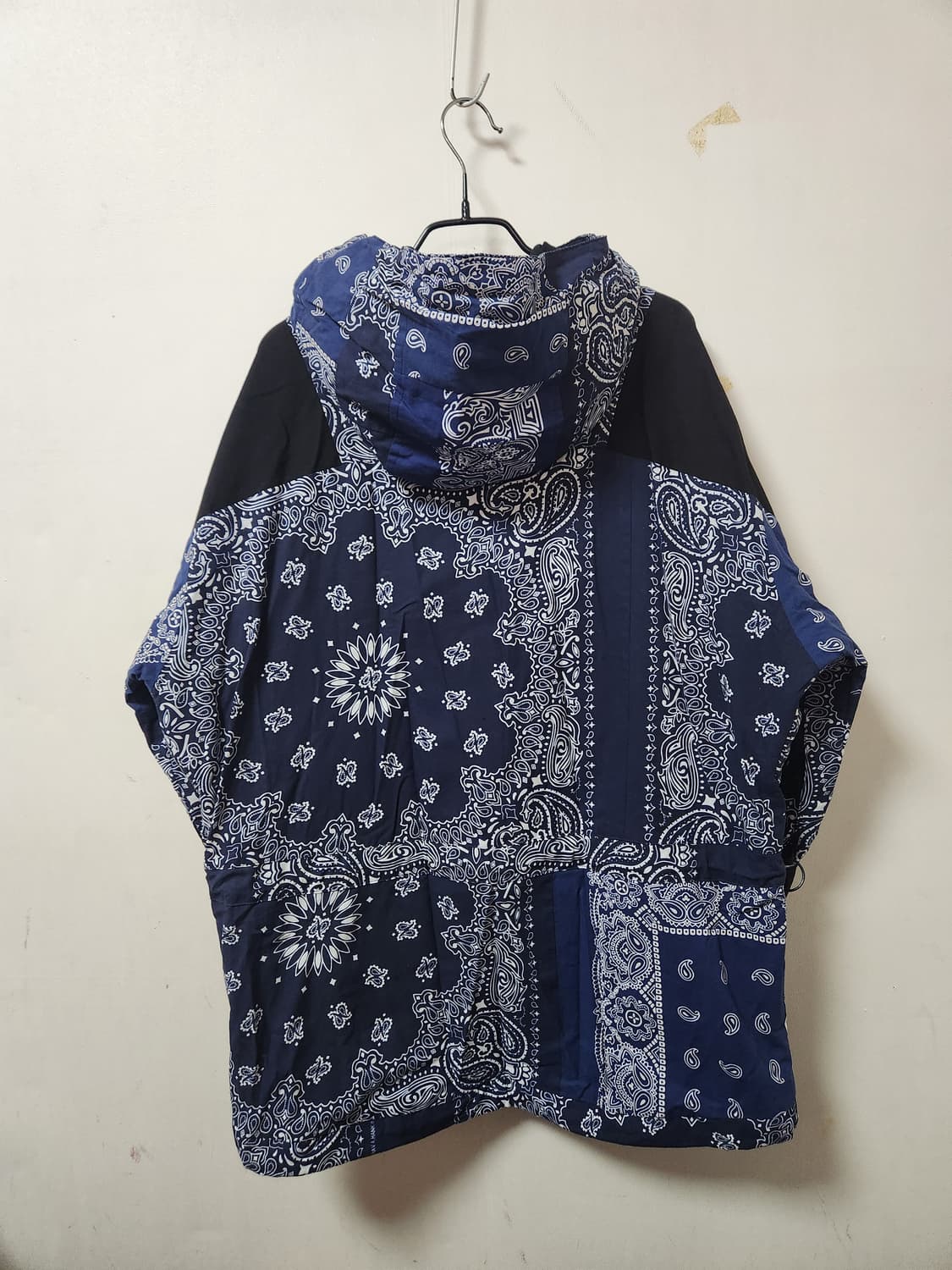 레디메이드 반다나 점퍼 상품이미지3