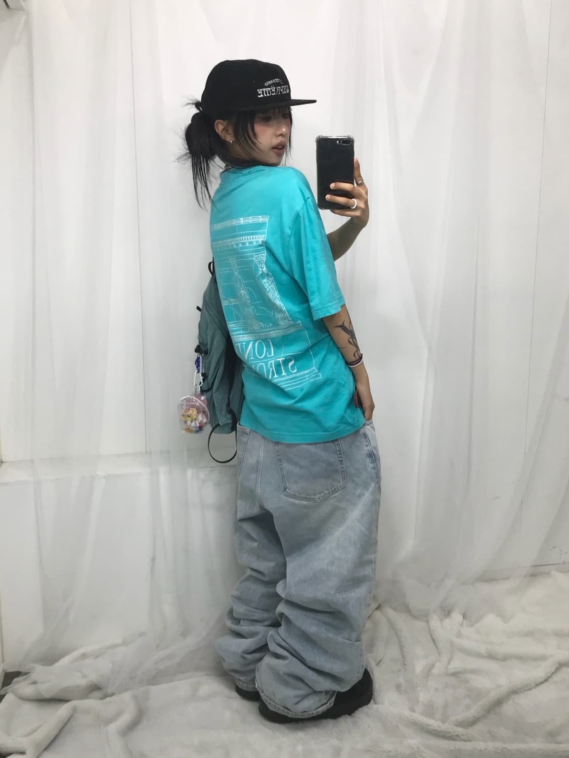 Palace London Strong Hold T-shirt  상품이미지5