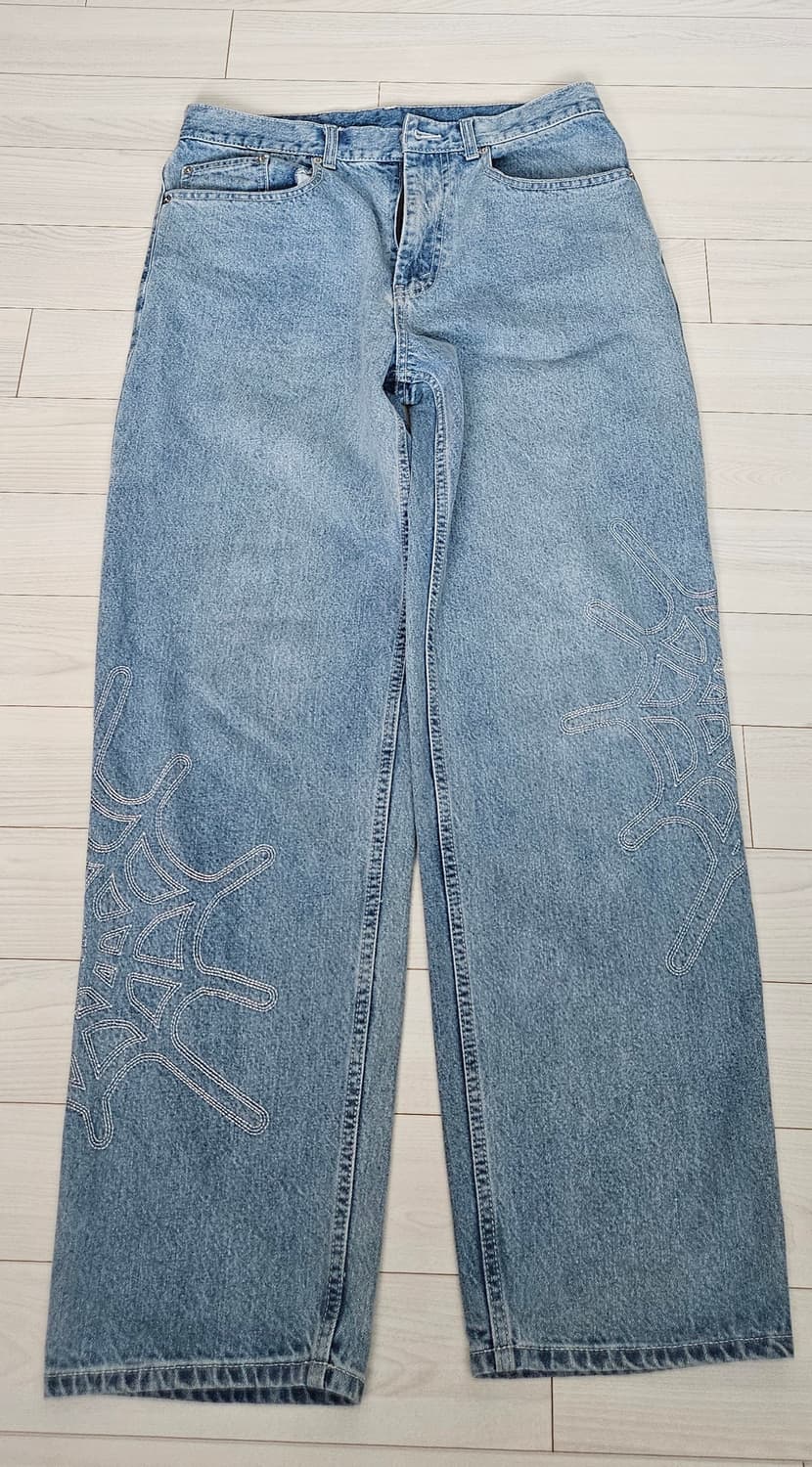 디스이즈네버댓 Web Embroidery Jeans  상품이미지4