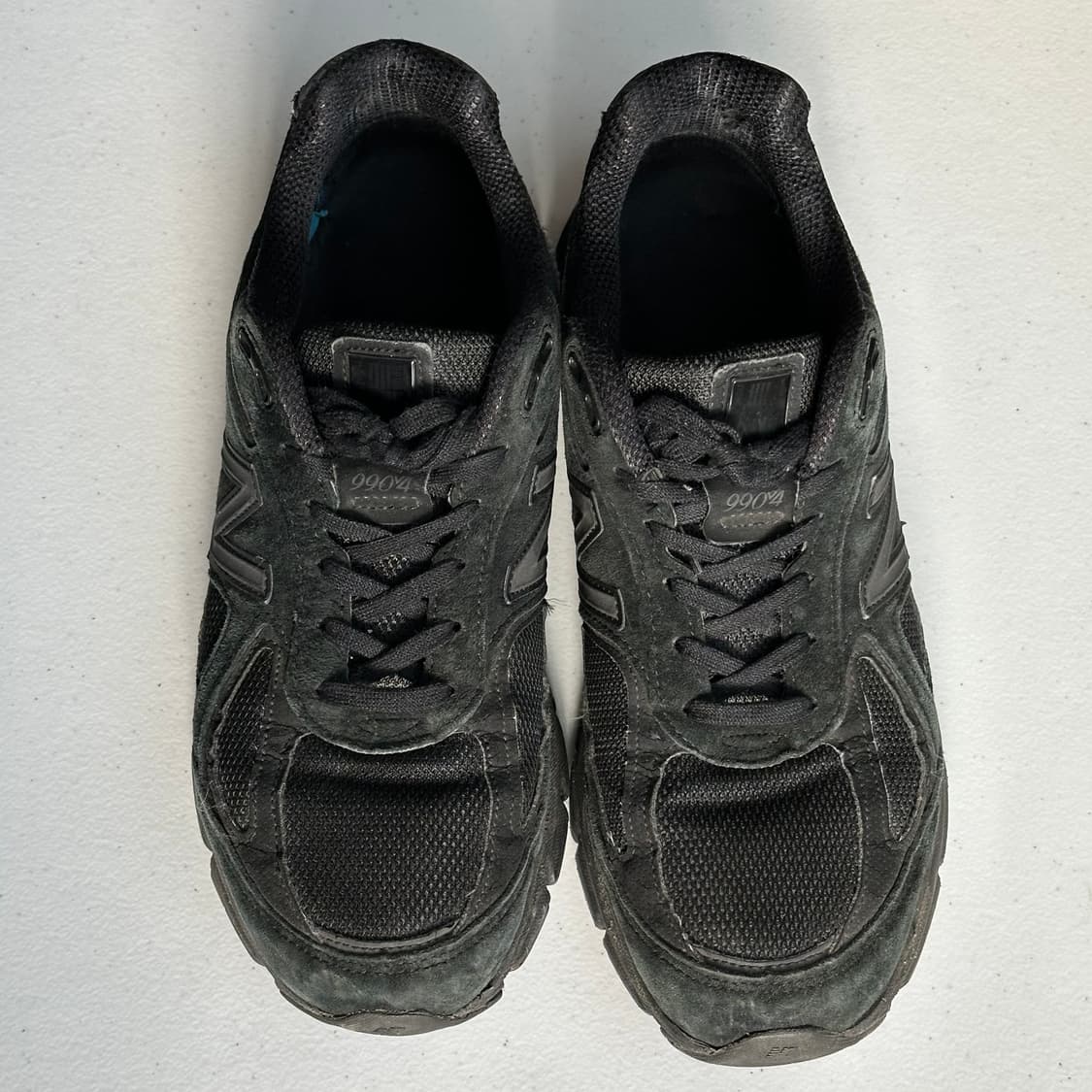 New Balance 990 V4 triple black shoes 상품이미지5