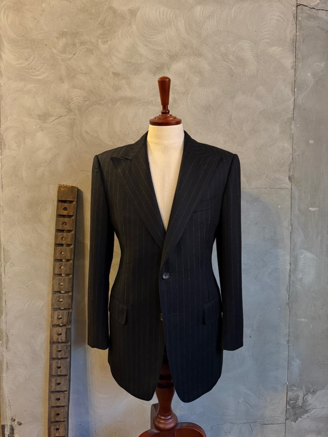 구찌 by톰포드 핀초크스트라이프 블레이저 남성100 상품이미지1