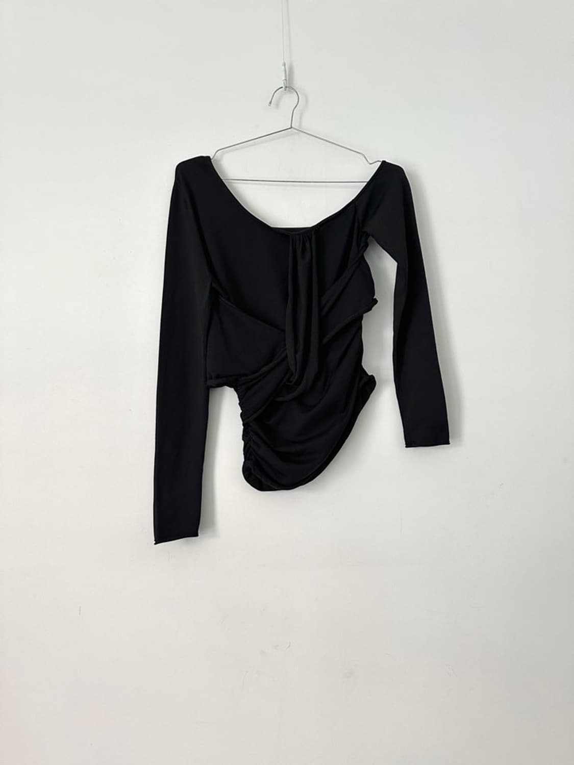 Entwin shoulder knit / black 상품이미지4