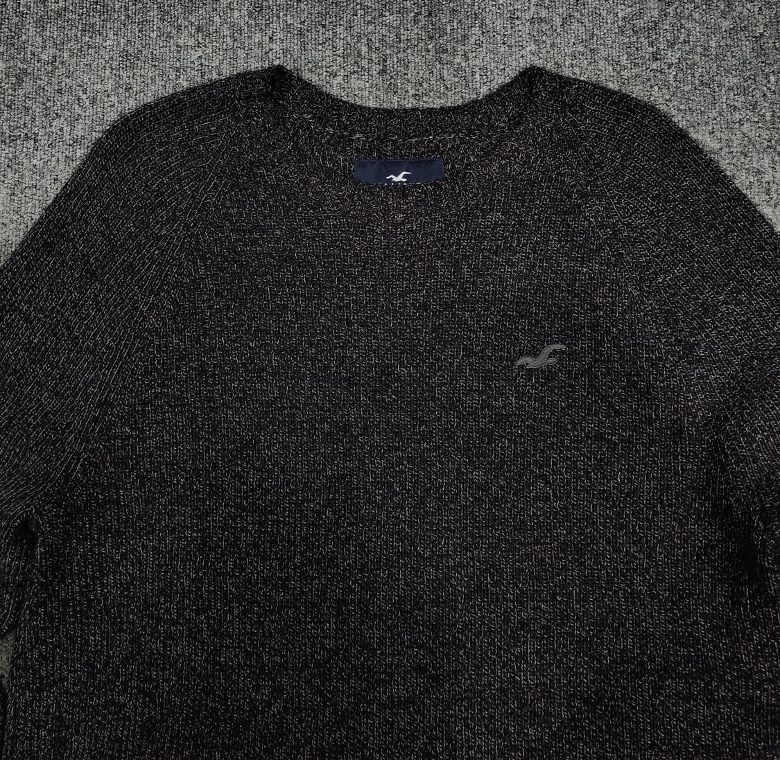 홀리스터 로고 라운드 커브드 니트 스웨터 M 상품이미지3