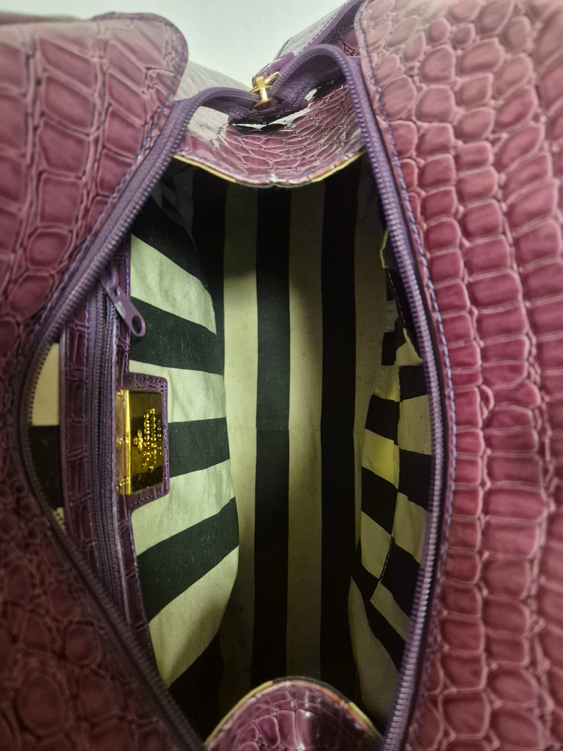 비비안웨스트우드 챈서리백 라지 상품이미지9