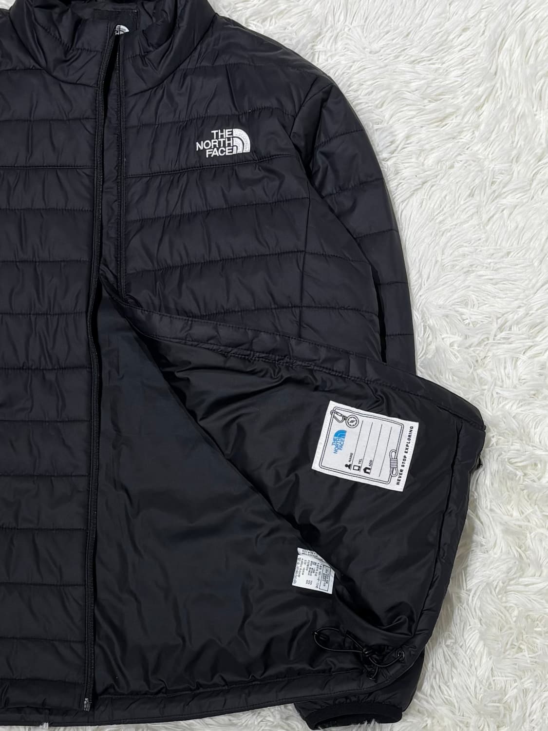노스페이스 블랙 경량패딩 상품이미지6