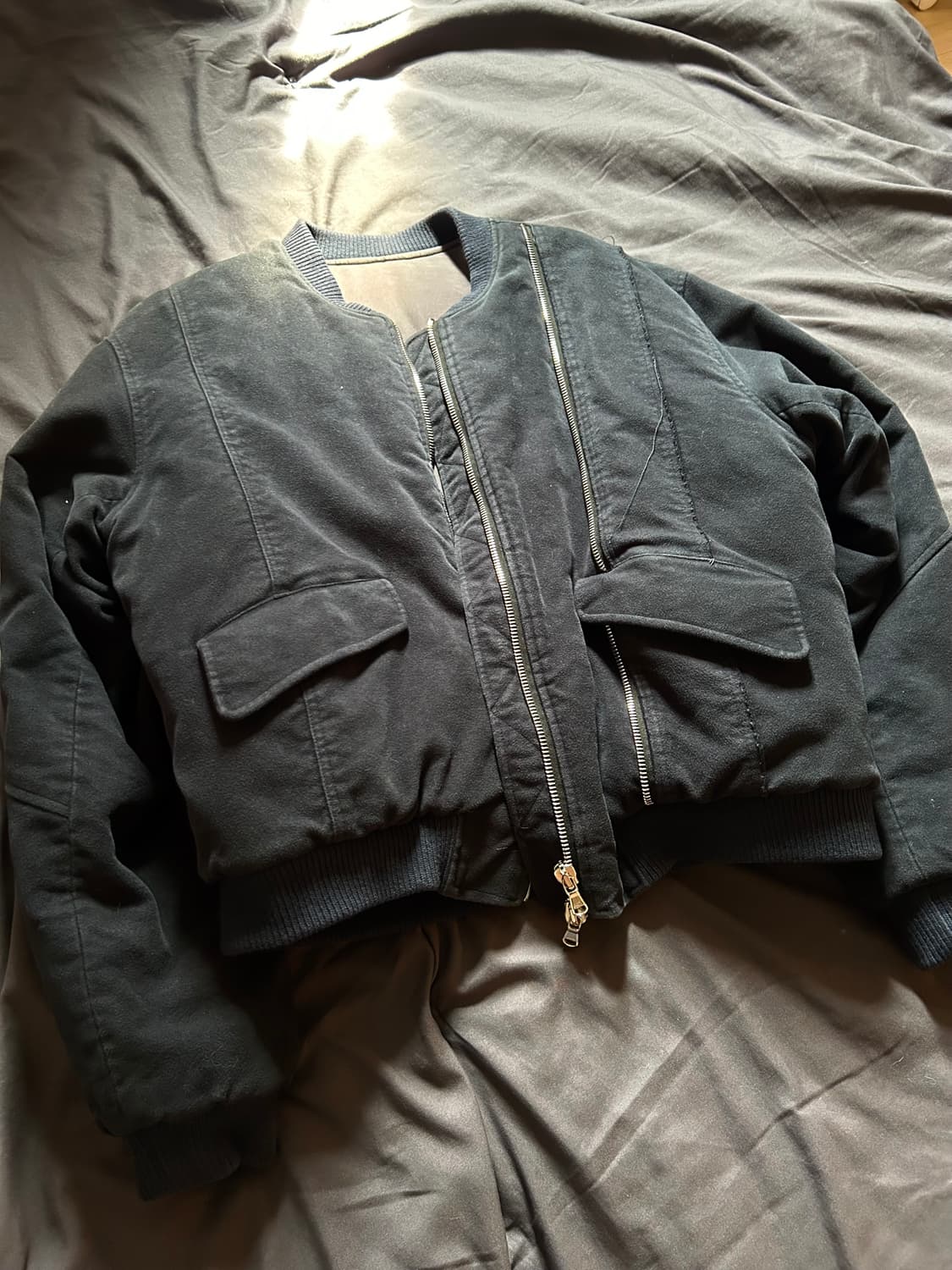 Suede Over Utility Bomber Jacket 상품이미지2