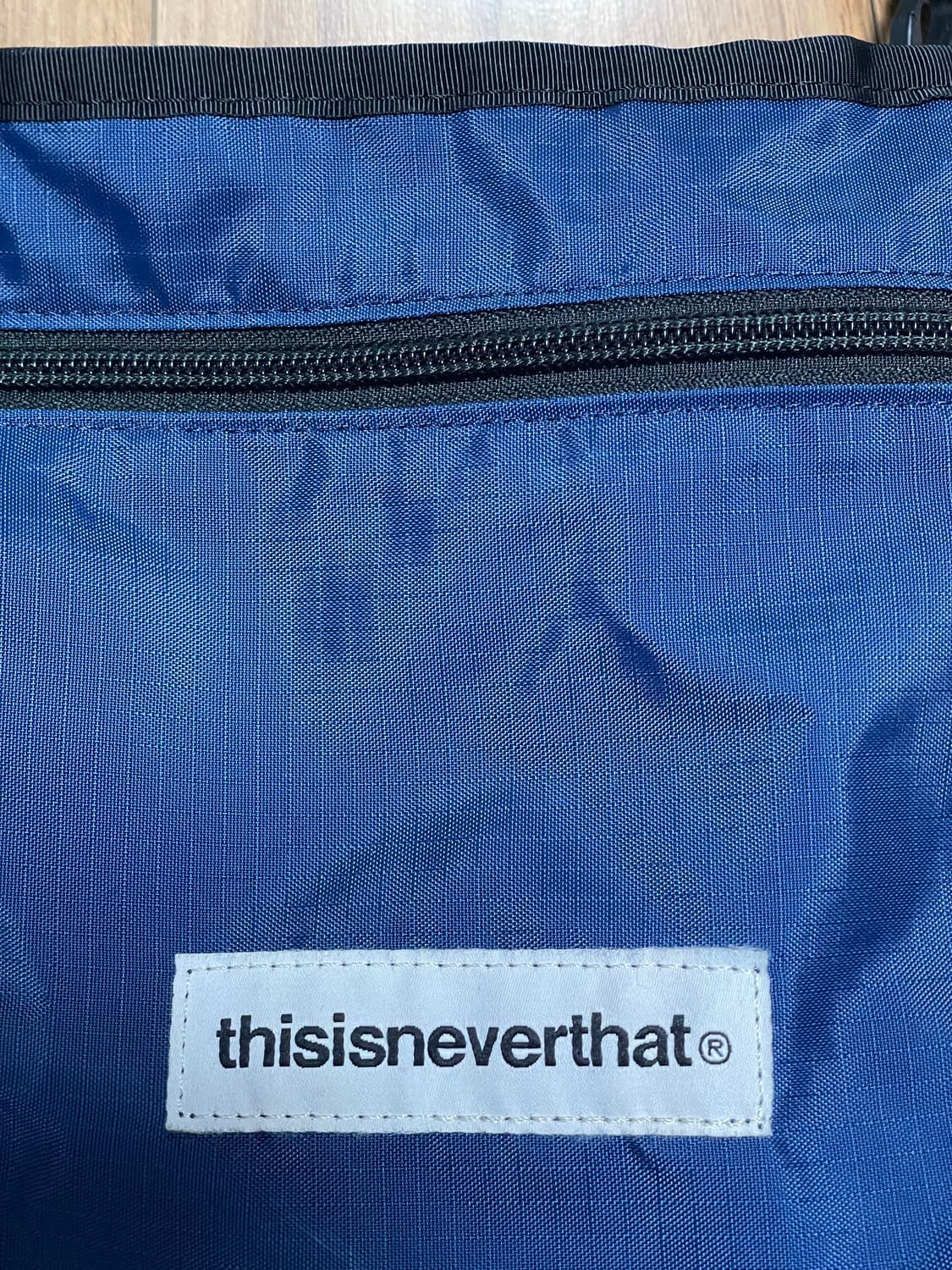  thisisneverthat 디스이즈네버댓 미니 크로스백(네이비) 상품이미지2
