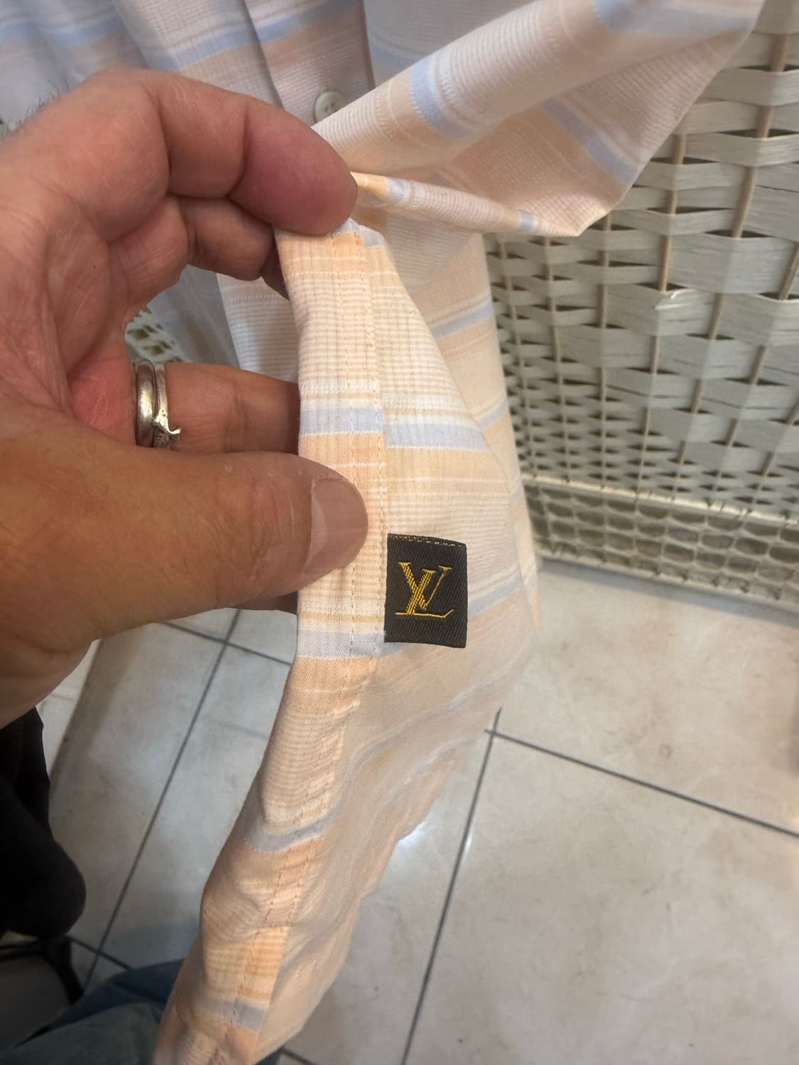 105 정품 루이비통 반팔 셔츠 팝니다 상품이미지5