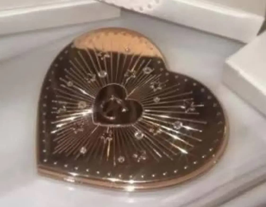 샬롯틸버리 홀리데이 하트포켓미러 로즈골드 거울 바비브라운 세일러문 스타 상품이미지5