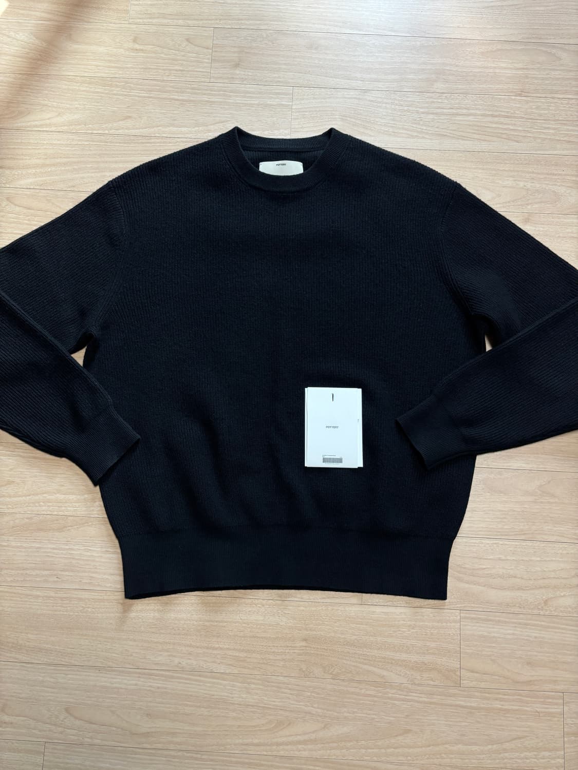 [1] 포터리 컴포트 크루넥 니트 블랙 상품이미지1