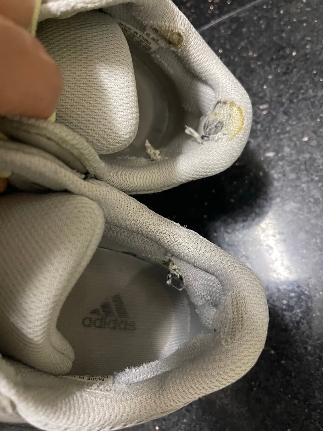 아디다스 이지부스트 700 웨이브 러너 280 상품이미지5