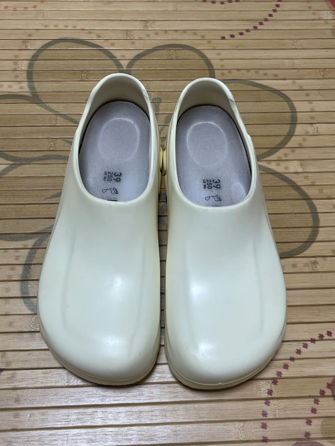 버켄스탁 정품 클로그 아이보리 250 상품이미지1