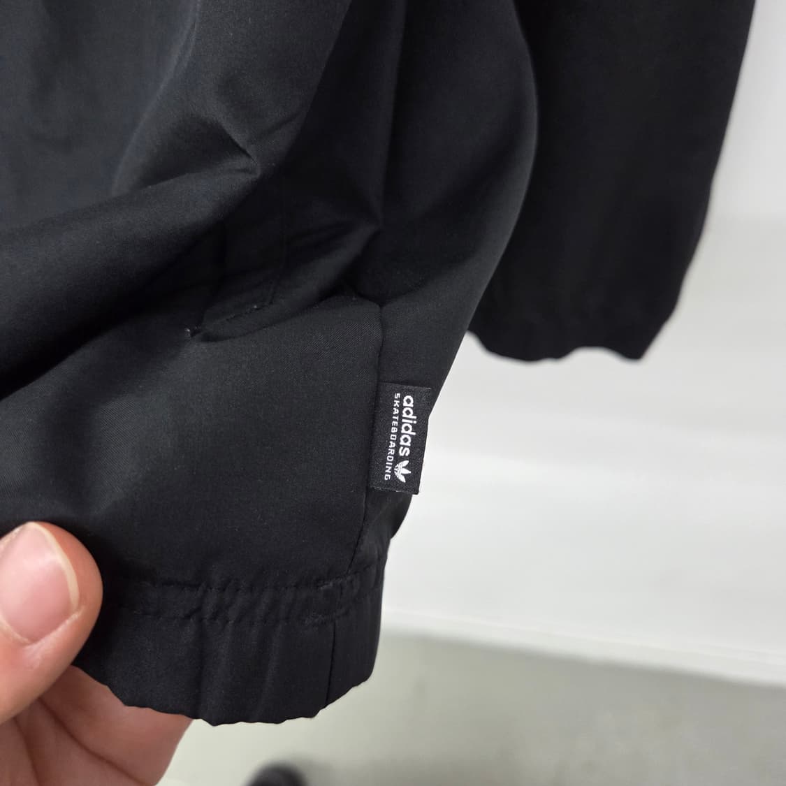 아디다스 블랙 아노락 후드 바람막이 남성XL 상품이미지5