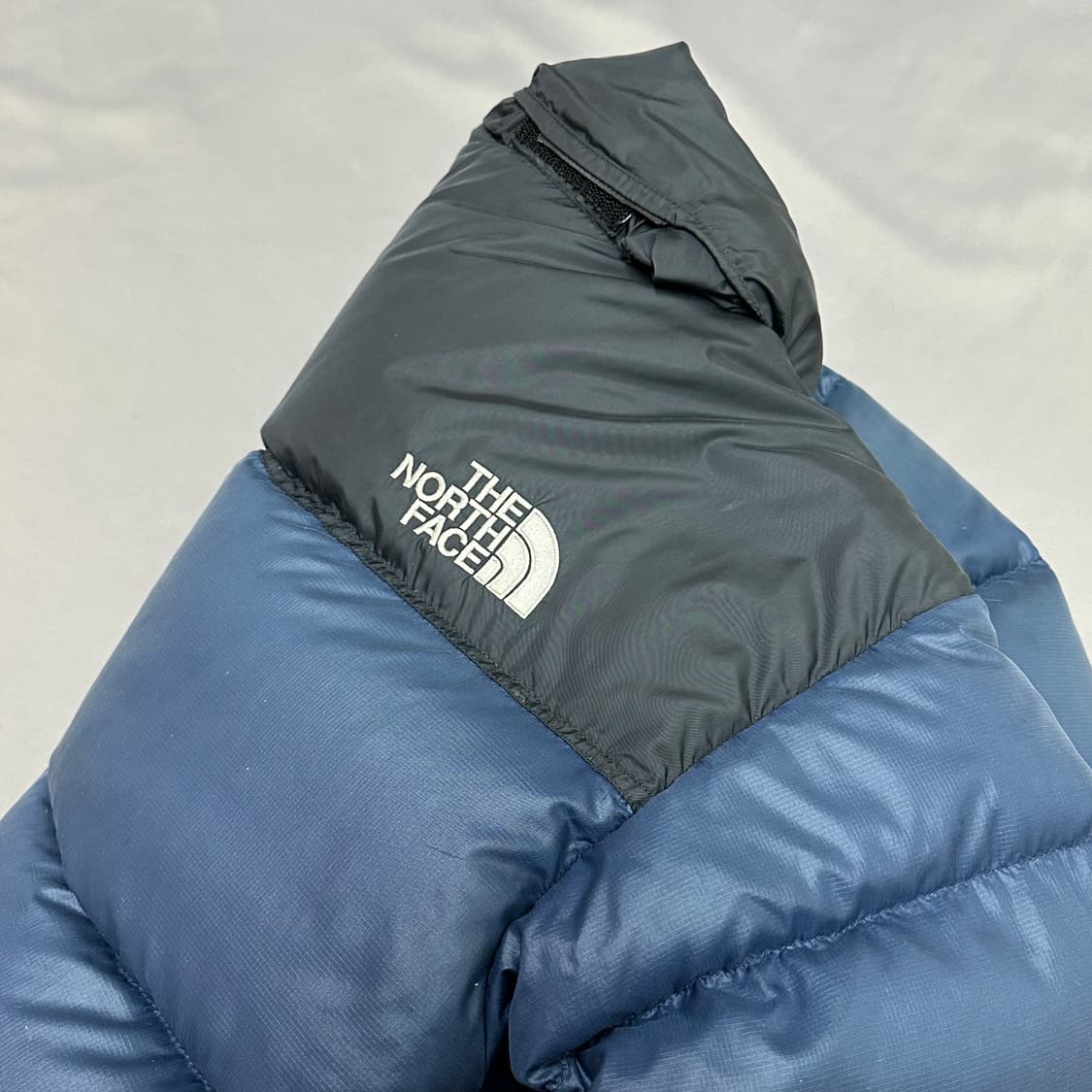 노스페이스 700 네이비 눕시 패딩 85  상품이미지9