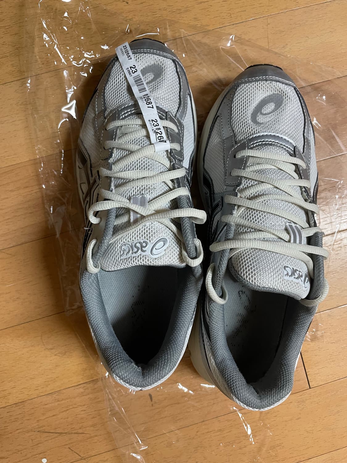 아식스 조그 100s 270 은색 상품이미지2