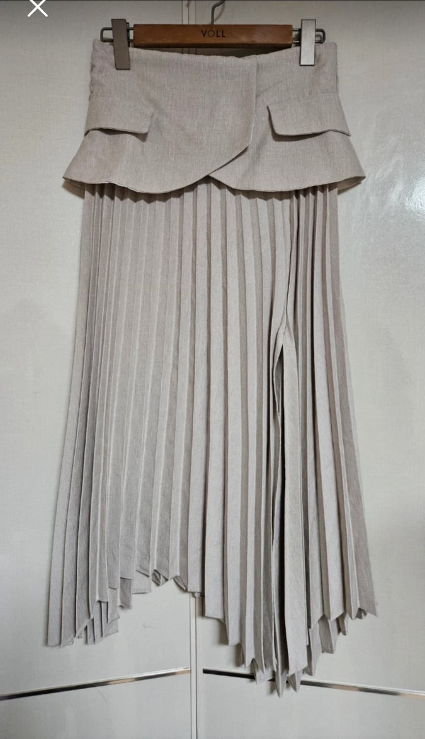 하이웨스트 플리츠 롱 스커트 판매합니다 상품이미지4