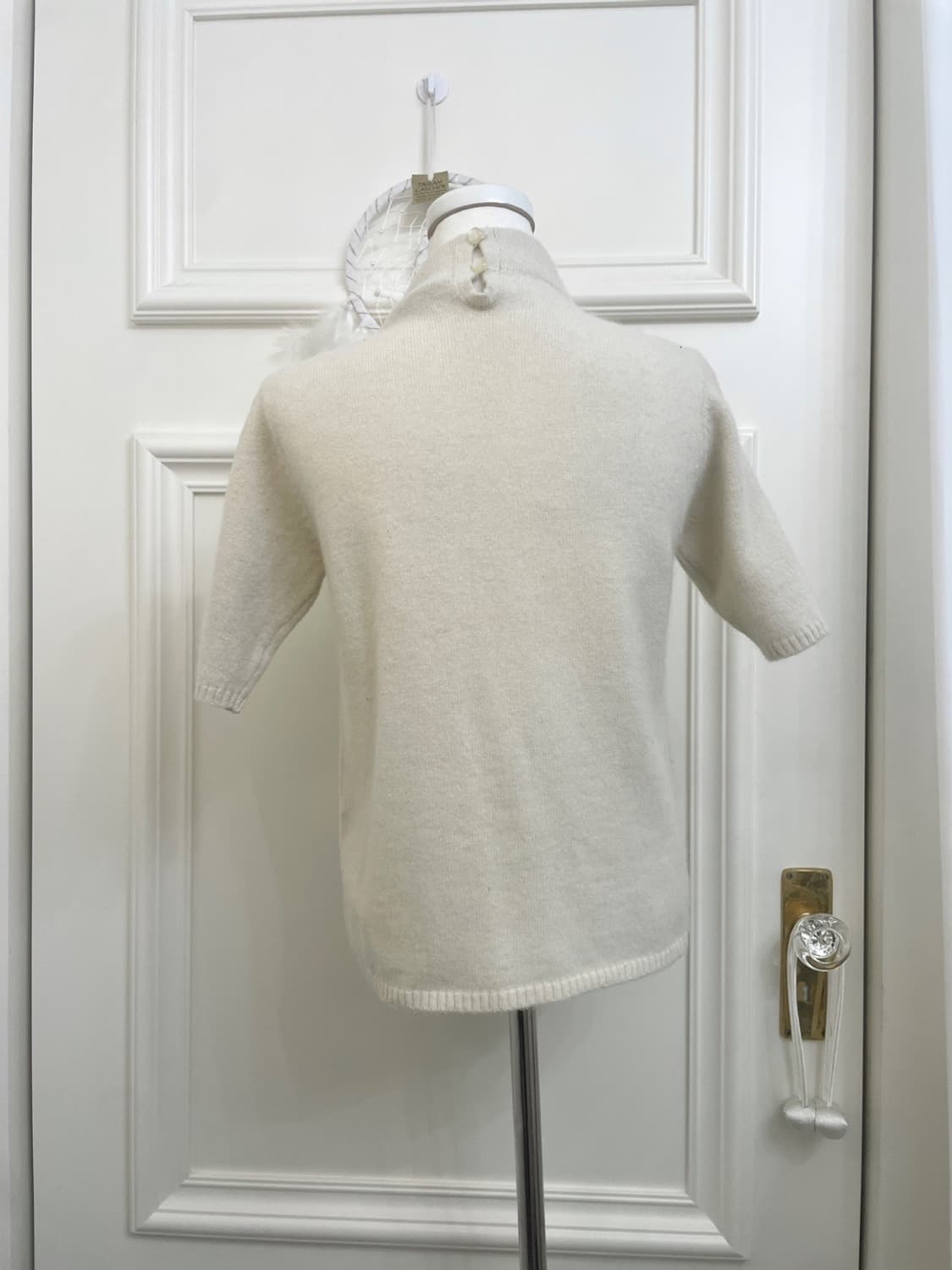 ivory neck beads&spangle point half knit 상품이미지3