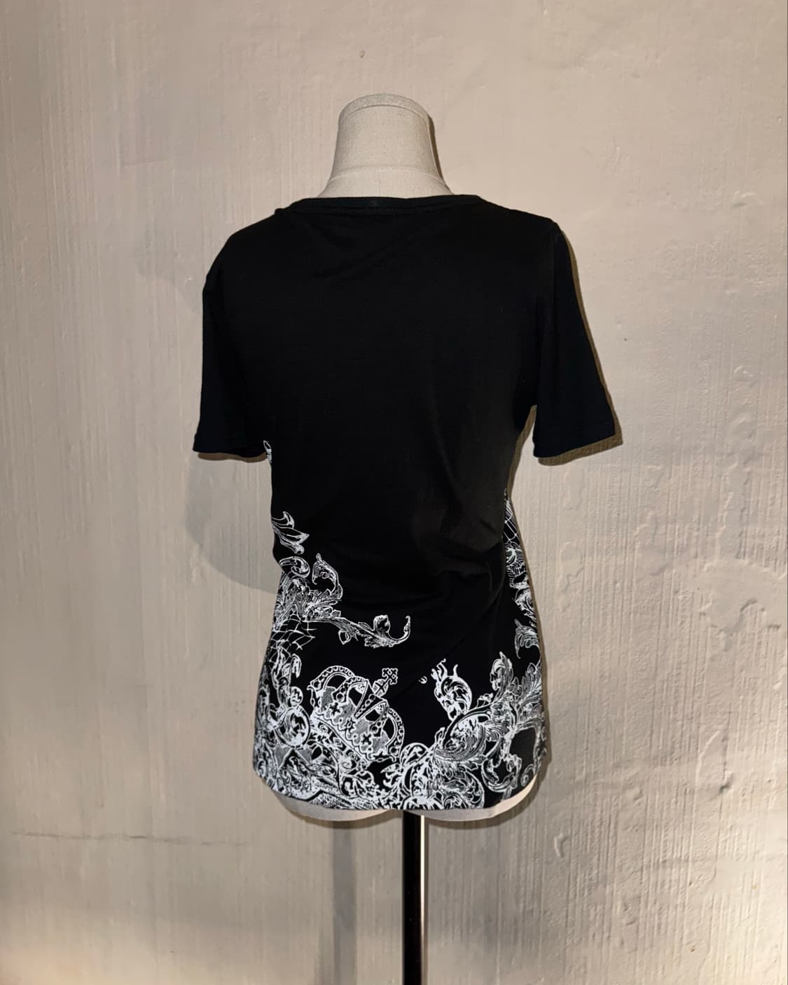 “ALGONQUINS“ Royal Baroque Black T-shirt 상품이미지3