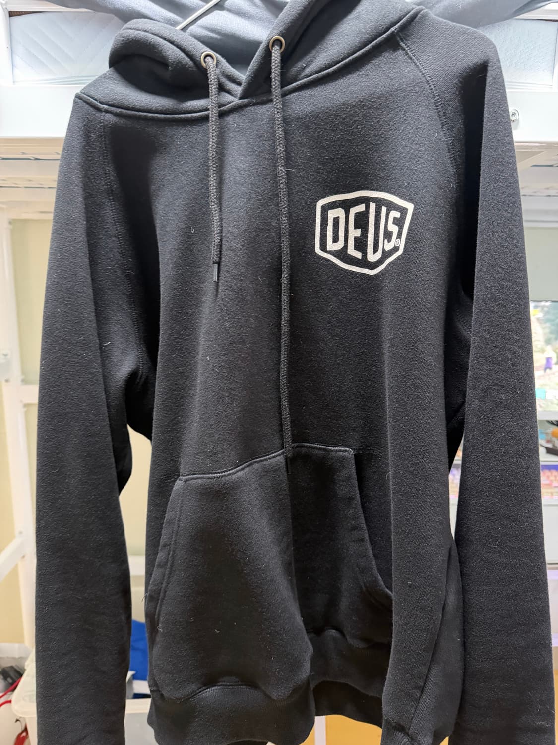 데우스 엑스 마키나 서울 어드레스 후드 블랙 상품이미지2
