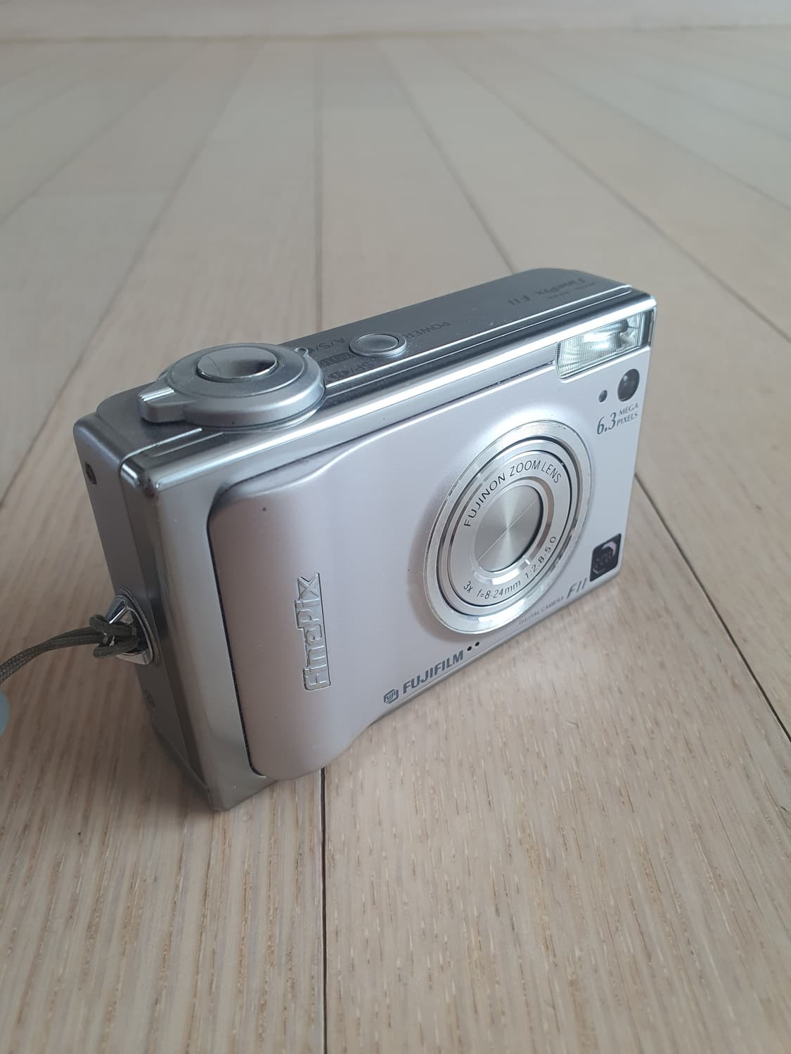 후지필름 파인픽스 f11 빈티지 레트로 감성 디카 상품이미지2