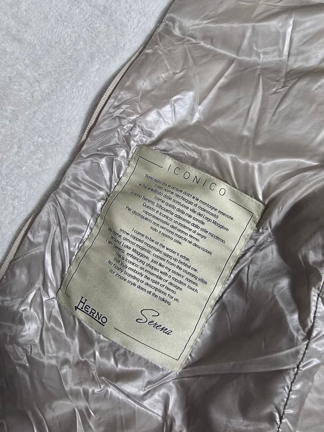 에르노 23FW 여성 세레나 구스다운 조끼패딩 베스트 48사이즈 상품이미지9