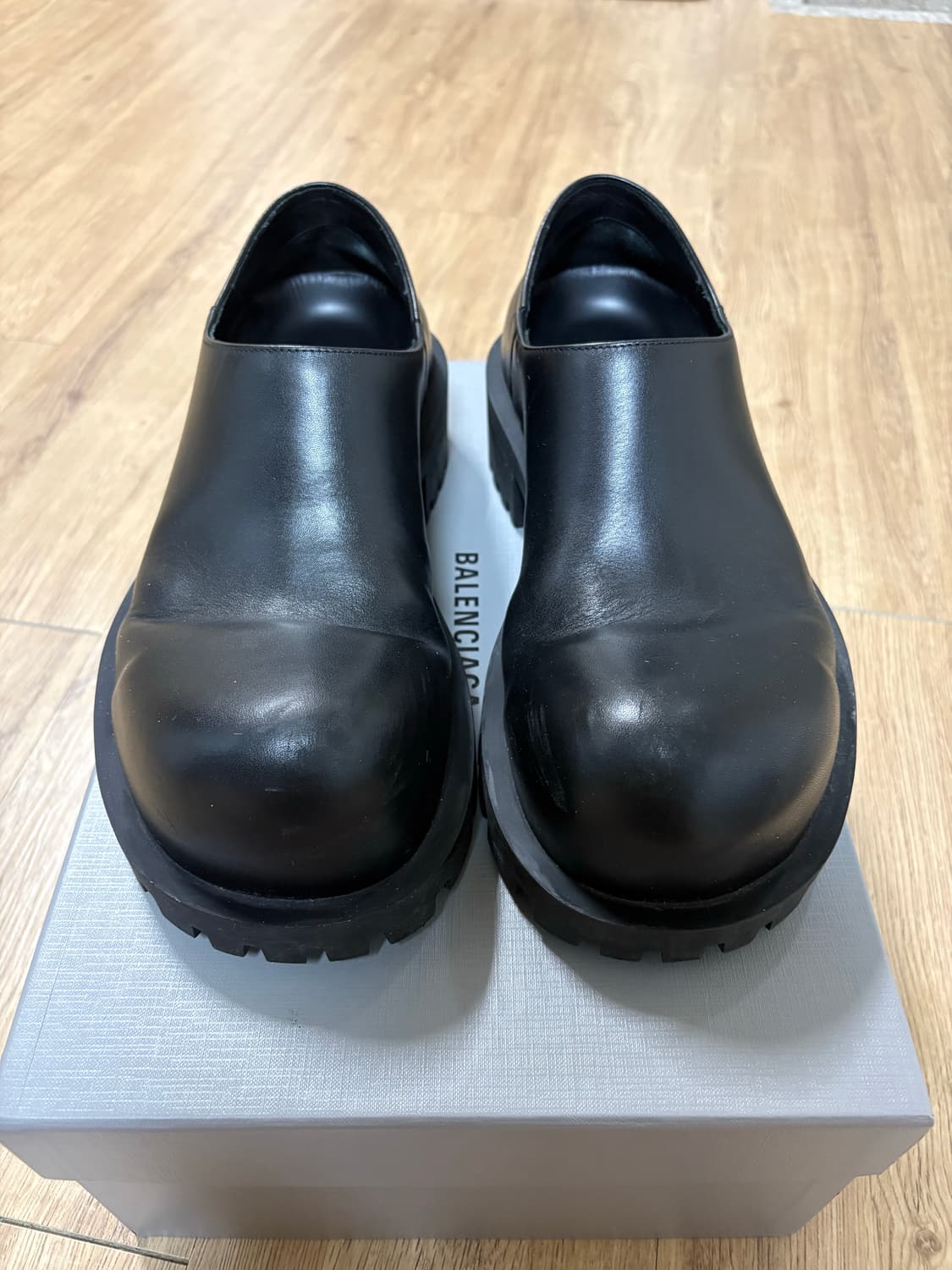 발렌시아가 허머 더비 41사이즈 상품이미지2