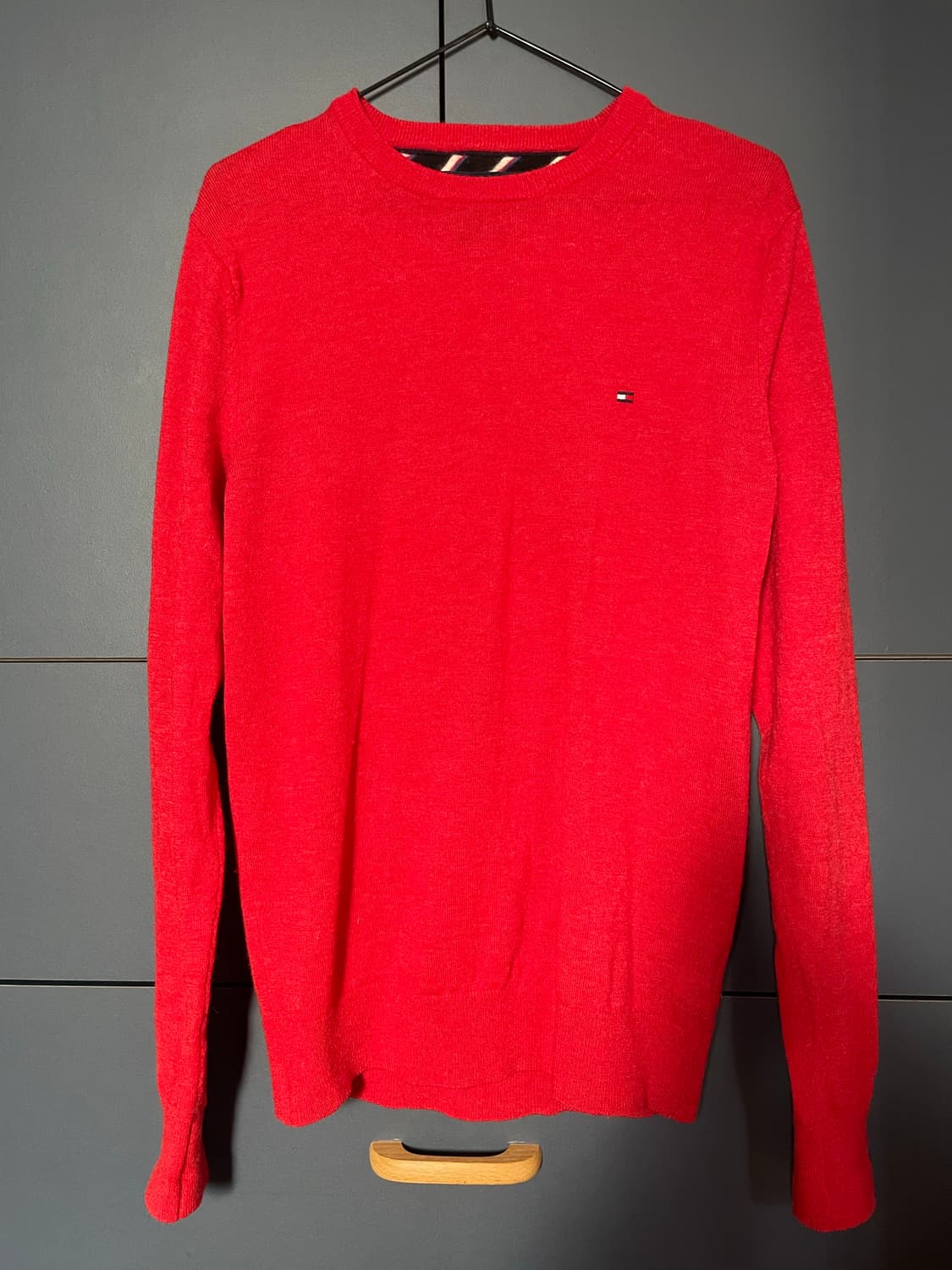 Tommy Hilfiger 램스울100 레드 라운드 니트 상품이미지2