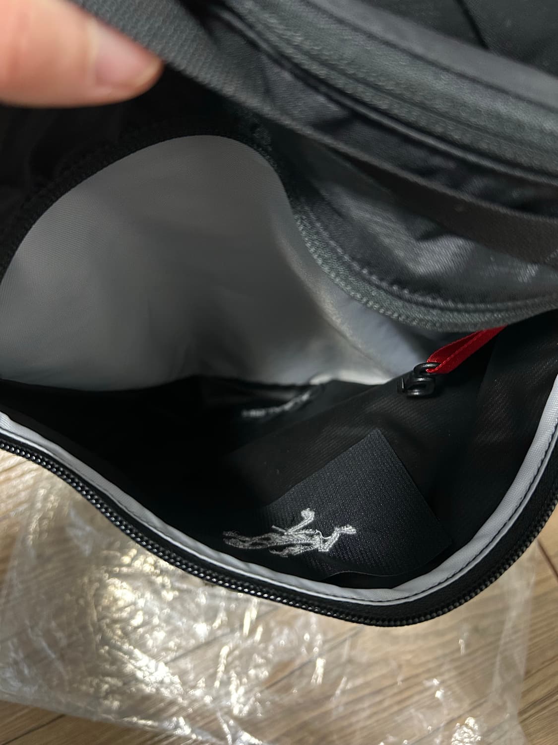 아크테릭스 헬리아드 15 백팩 블랙 상품이미지5