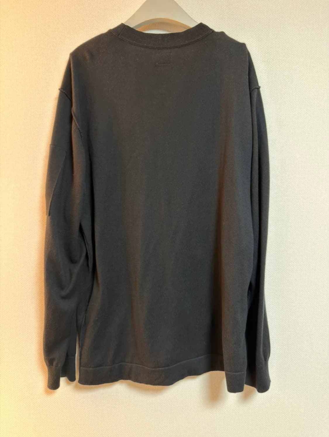 [새상품급] CP컴퍼니 렌즈 와펜 니트 가디건  상품이미지2