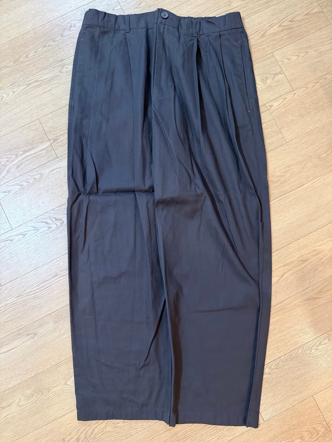 비얼디드키드 치노실루엣 팬츠 브라운-L 상품이미지1