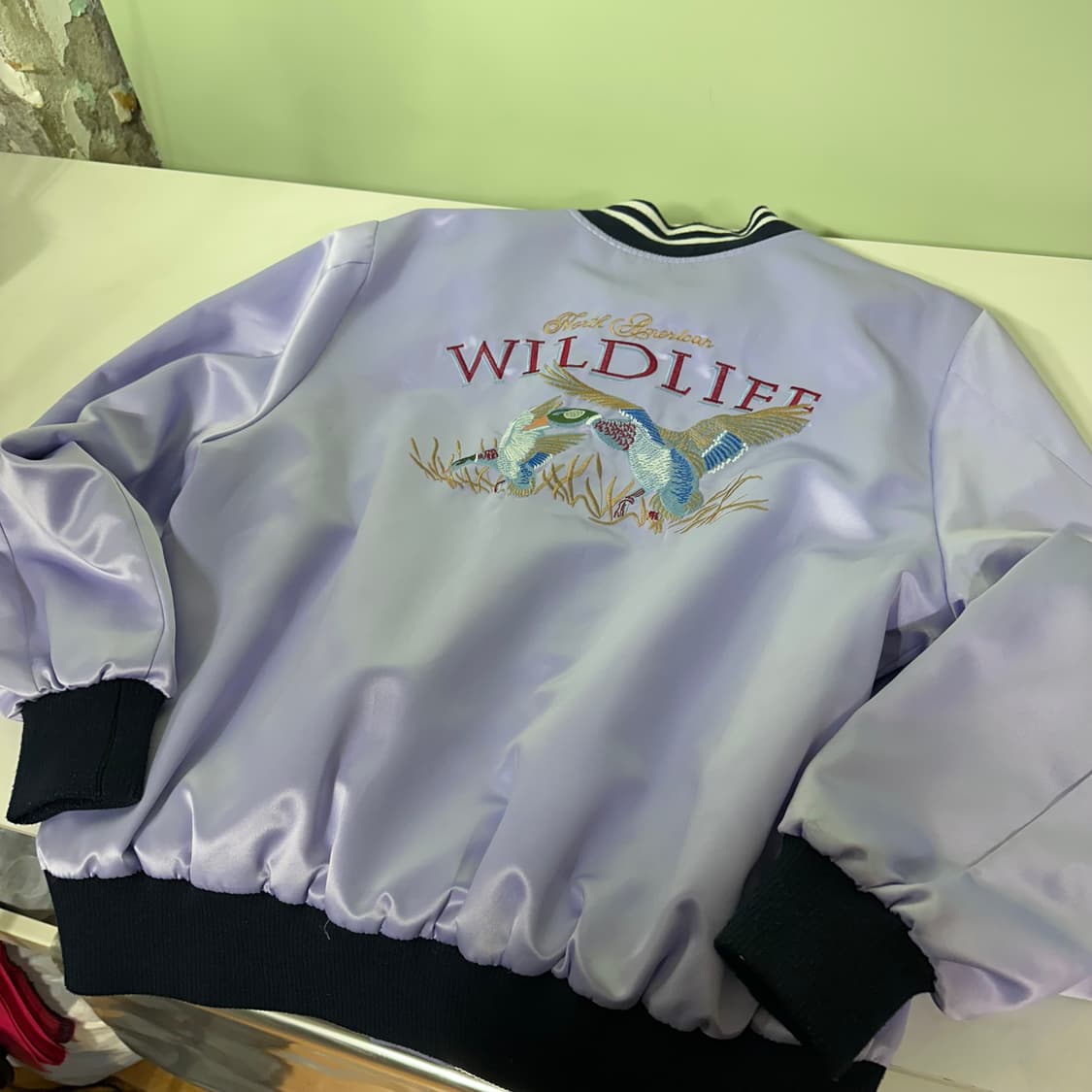 M 원더마켓 오버핏 라이트퍼플 청둥오리자수 스카쟌자켓 상품이미지2