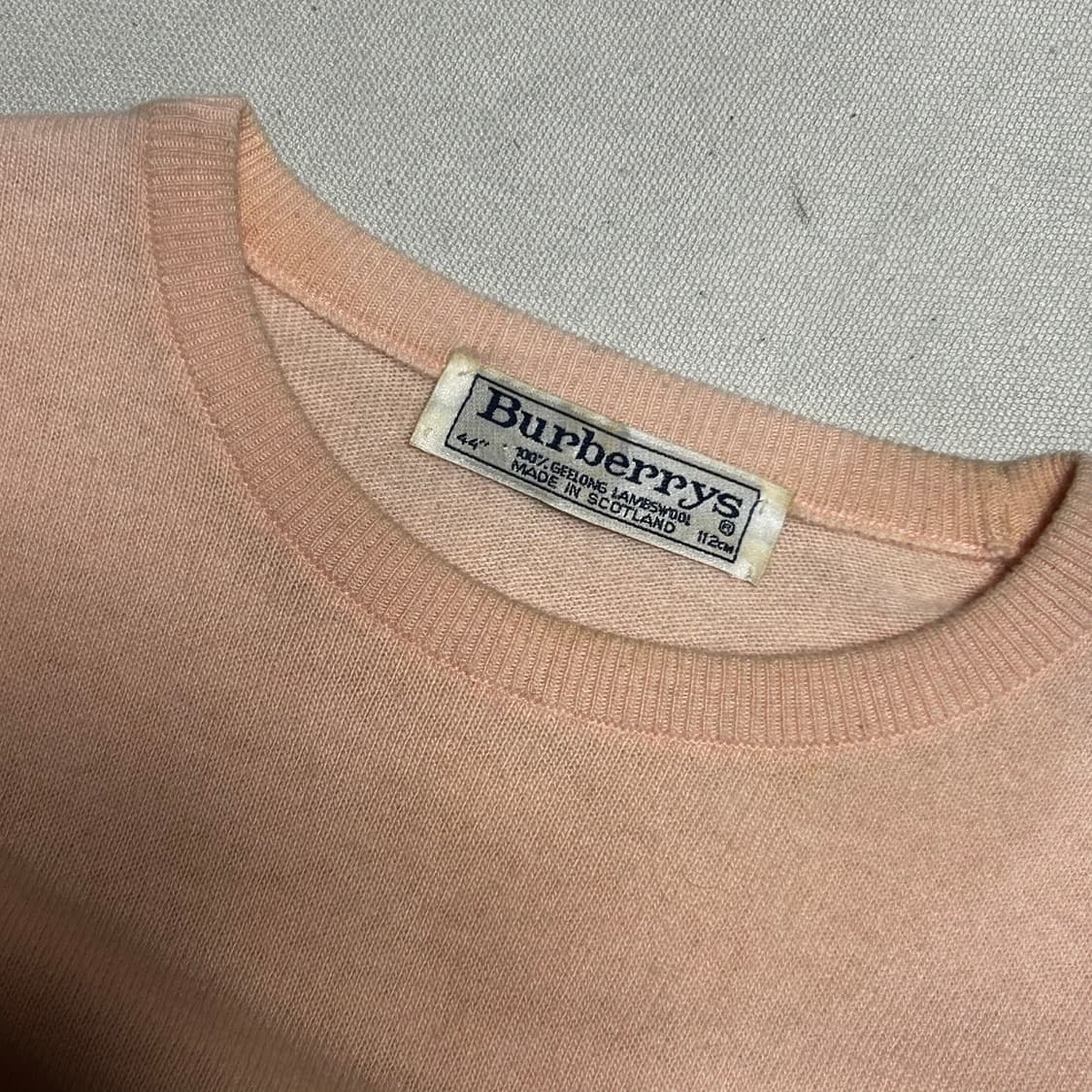 44 버버리 울 니트 반팔  상품이미지4