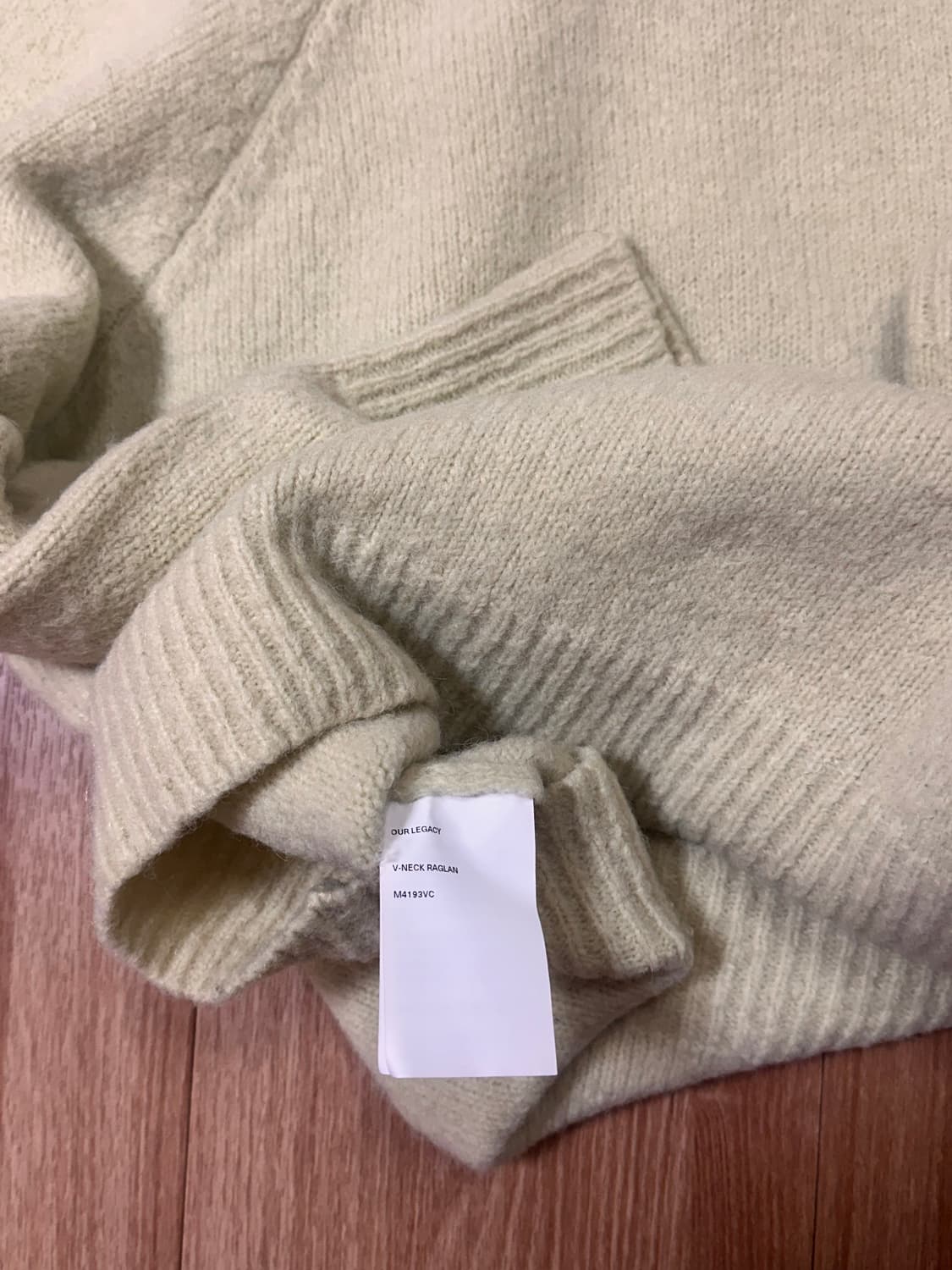 아워레가시 라임 브이넥 니트 46 상품이미지3