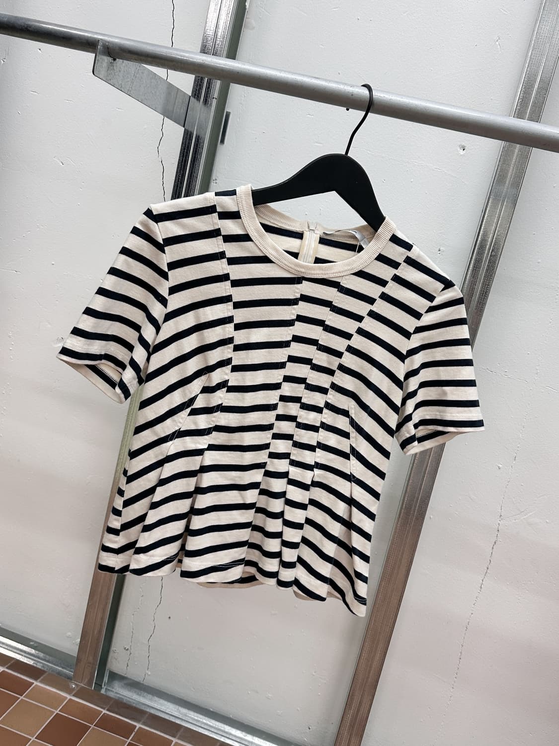 t by alexander wang unbalanced stripes t 상품이미지1